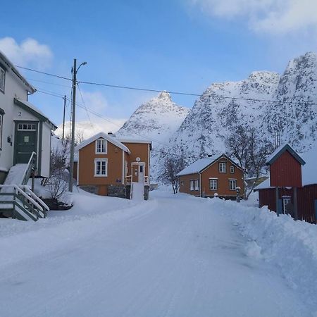 Villa House With Amazing View & Location In Tind Sørvågen Exterior foto