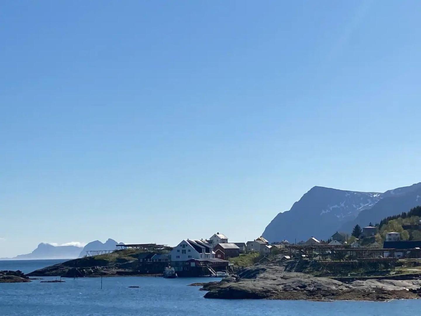 Villa House With Amazing View & Location In Tind Sørvågen Exterior foto