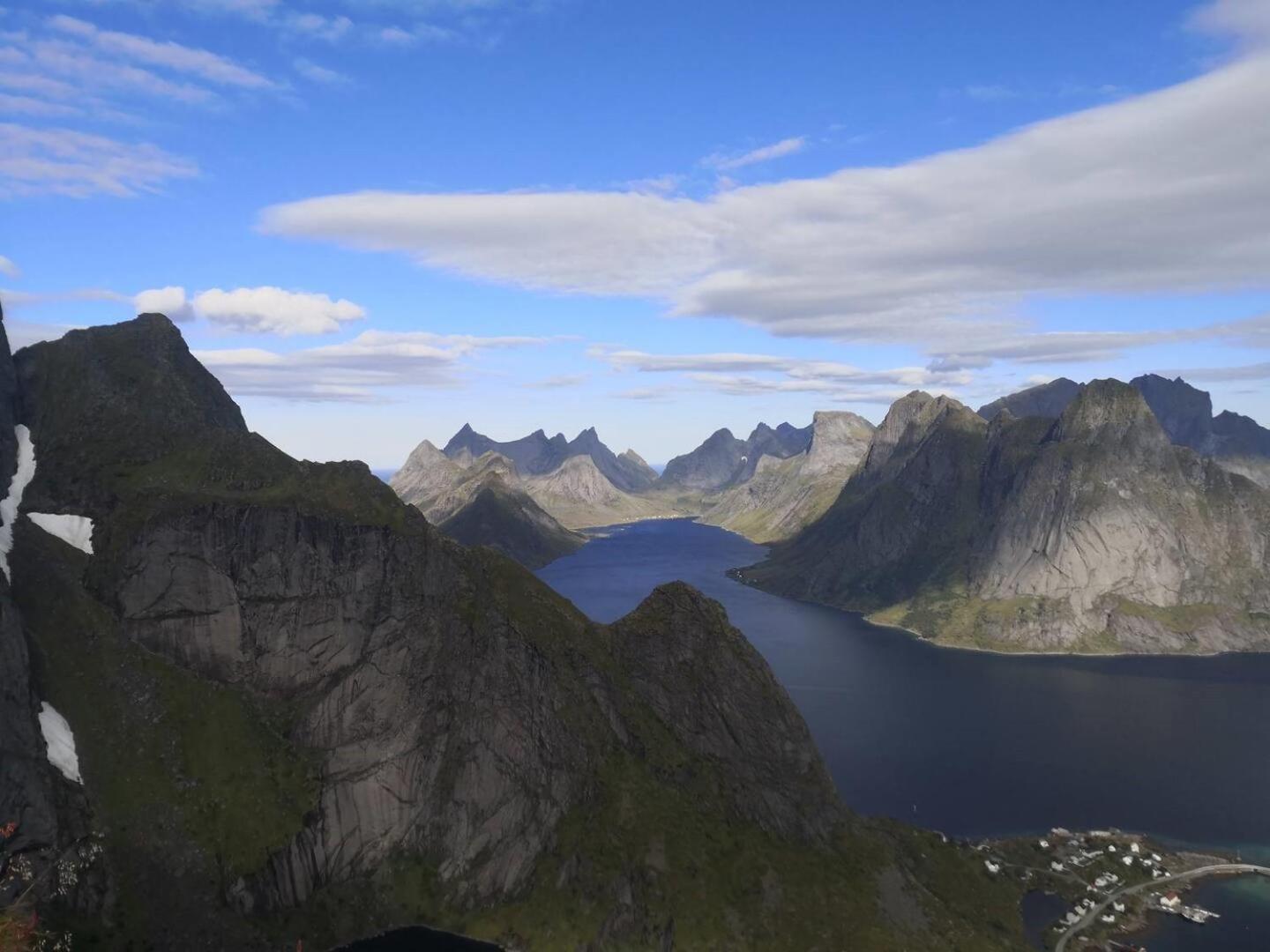 Villa House With Amazing View & Location In Tind Sørvågen Exterior foto