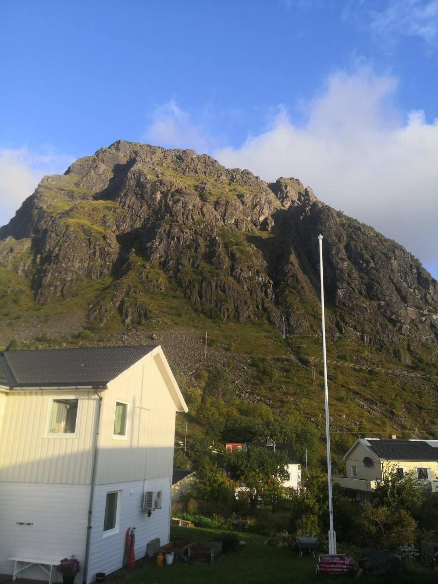 Villa House With Amazing View & Location In Tind Sørvågen Exterior foto
