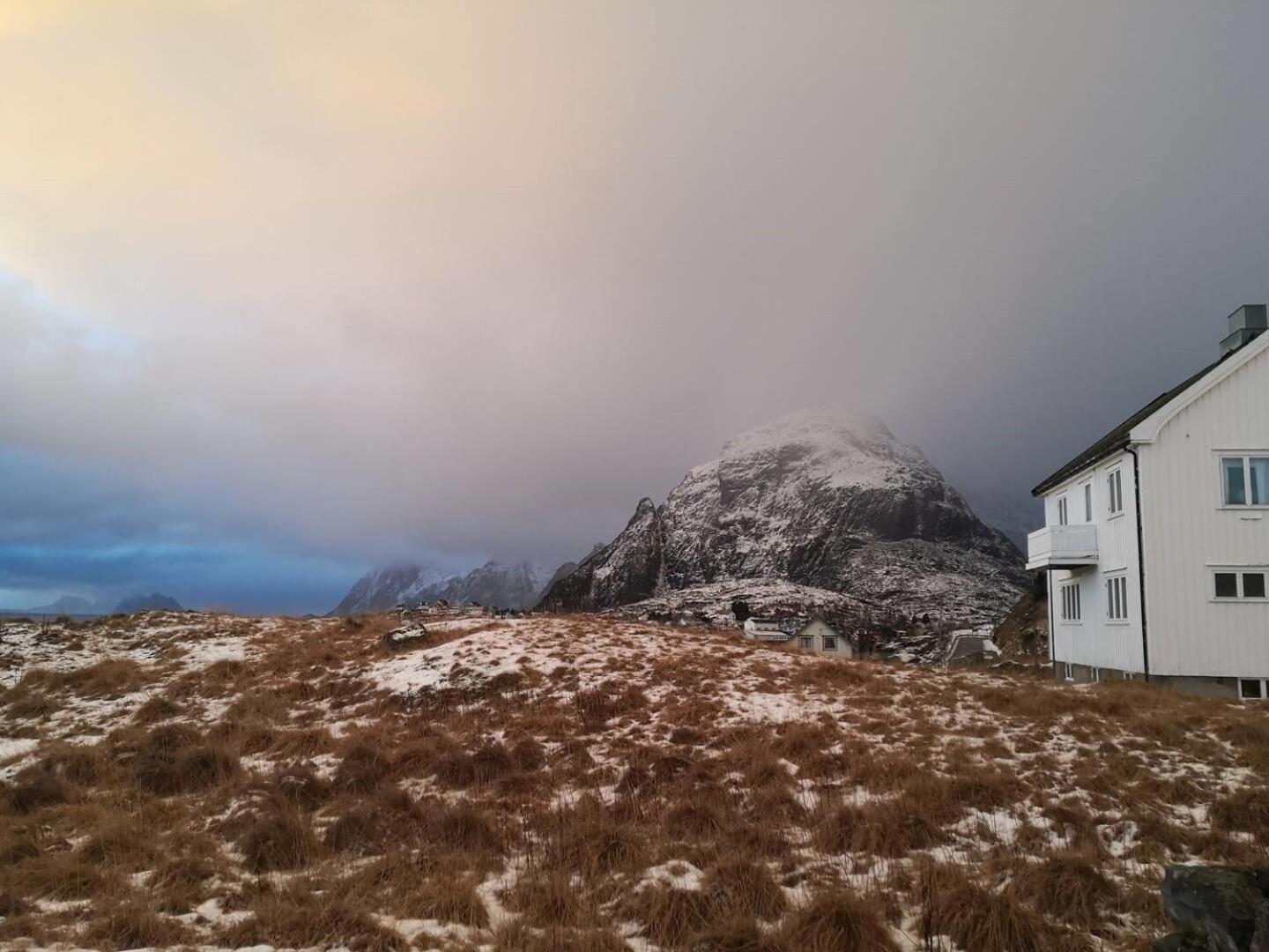 Villa House With Amazing View & Location In Tind Sørvågen Exterior foto